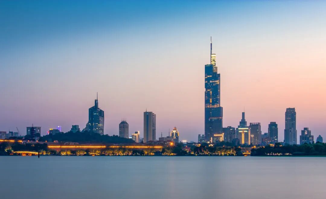 《江苏省地方金融条例》施行:禁止任何形式的非法集资凤凰网江苏_凤凰网